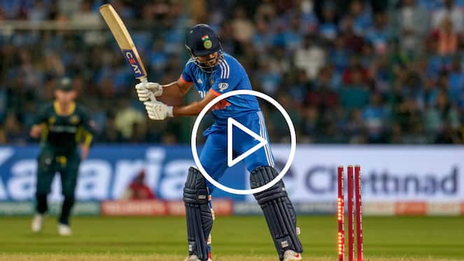 [Watch] Shreyas Iyer's Valiant Half Century Put To An End By A Peach of A Delivery